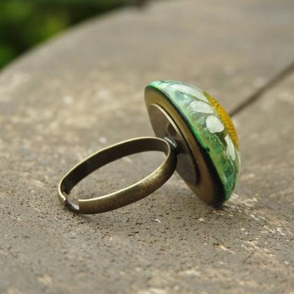 Adjustable Resin Statement Ring With Real..
