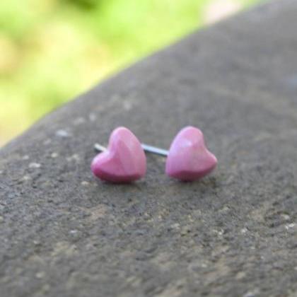 Pink Heart-shaped Resin Stud Earrings